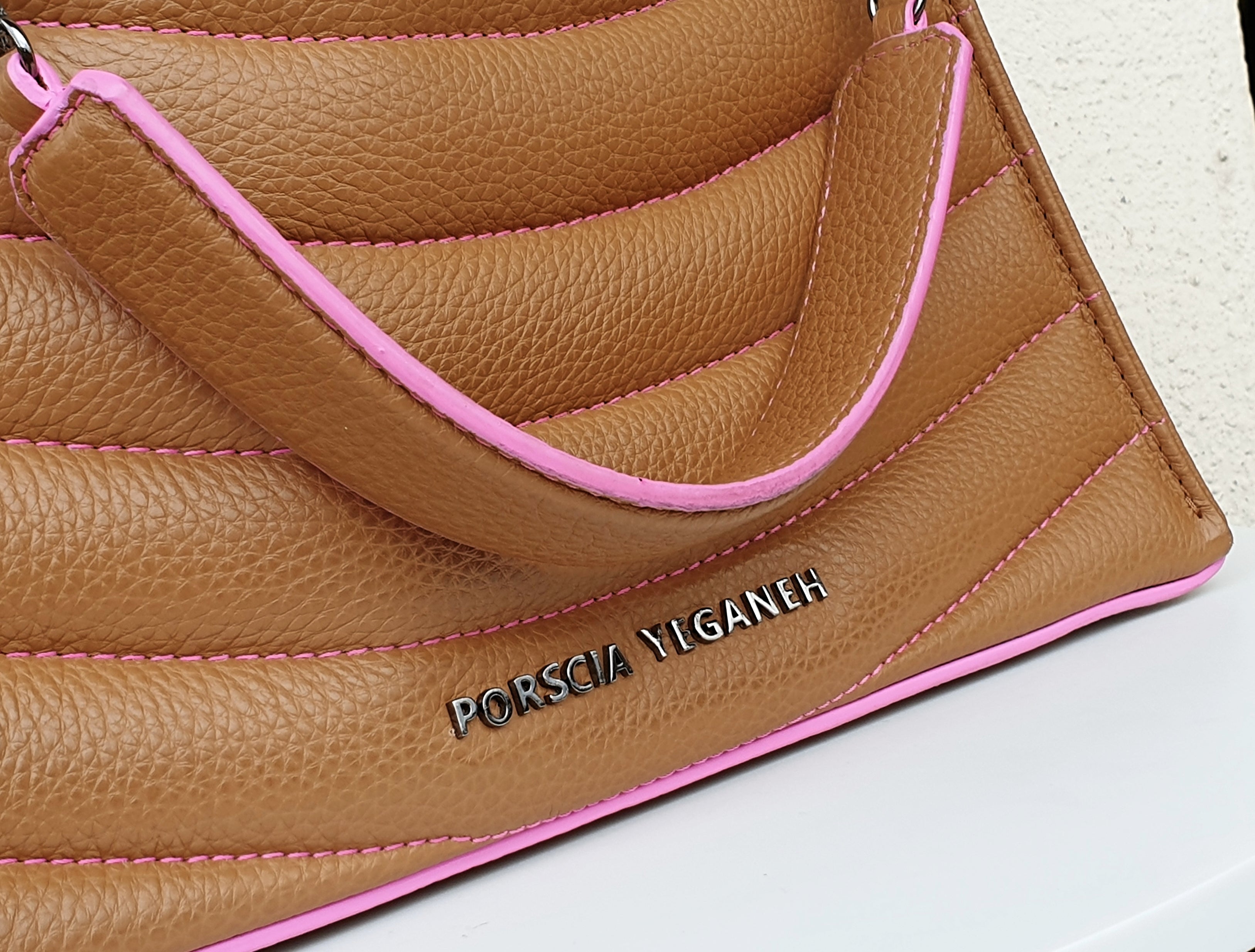 SEASONLESS COLLECTIONS