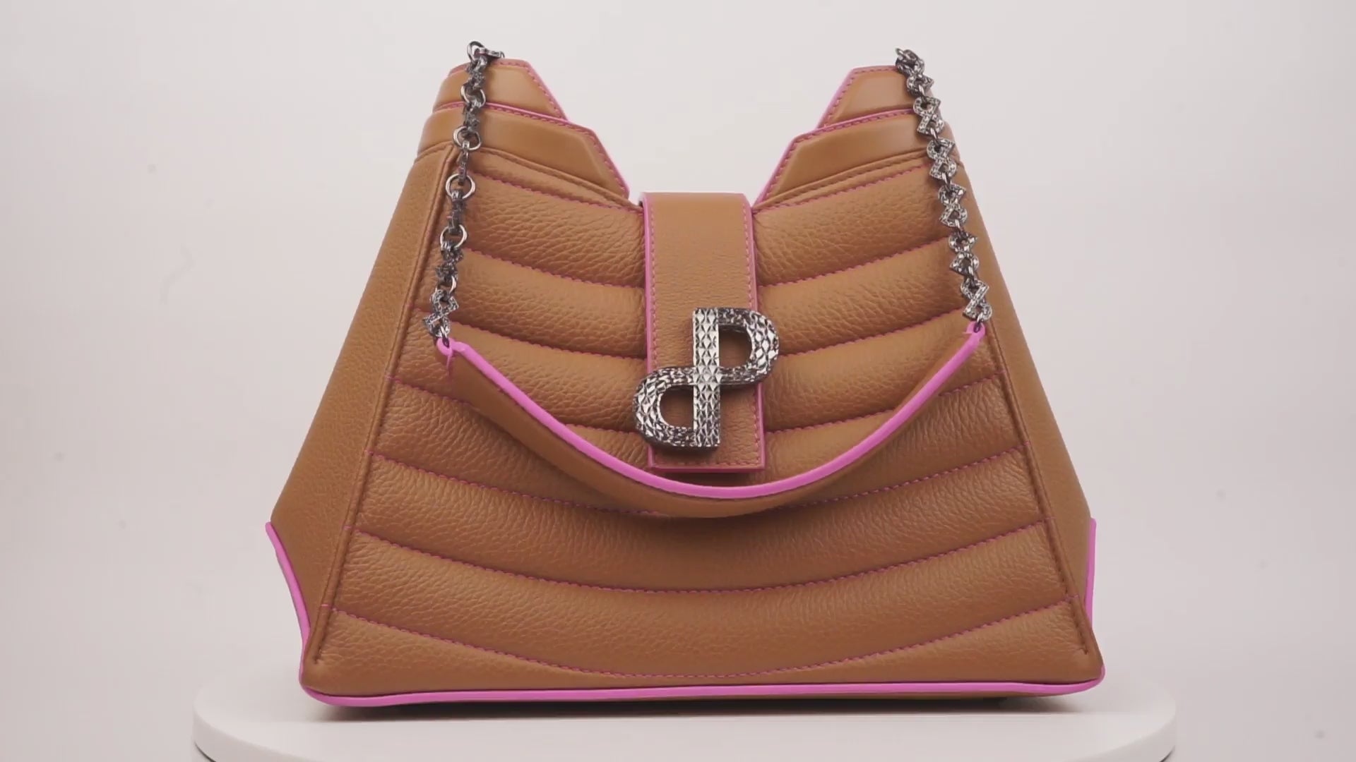 ANNIA Tote bag– ForeverLuxury Italian carryall with 3D hardware, All MADE IN ITALY.