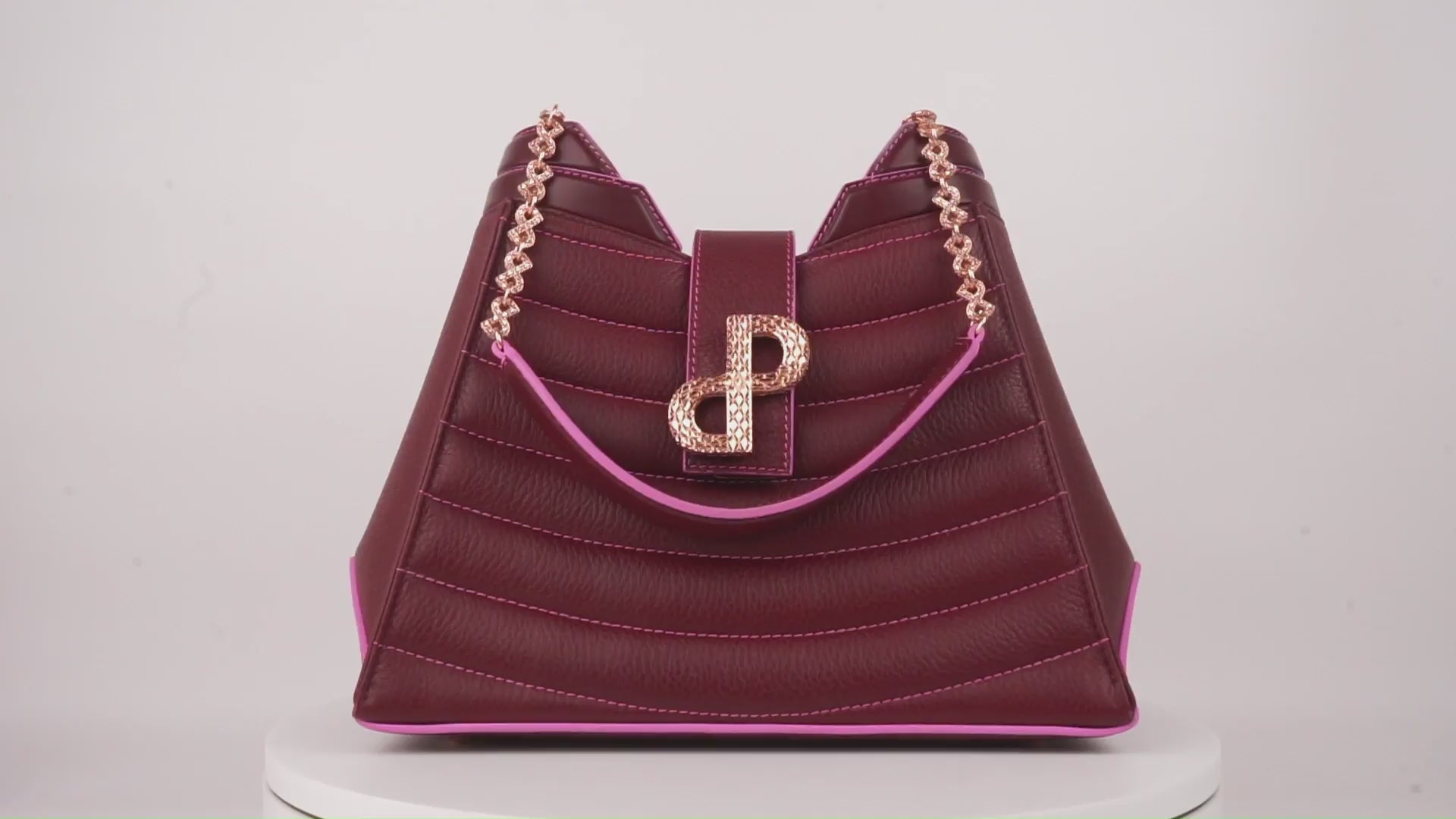 ANNIA Tote bag– ForeverLuxury Italian carryall with 3D hardware, All MADE IN ITALY.