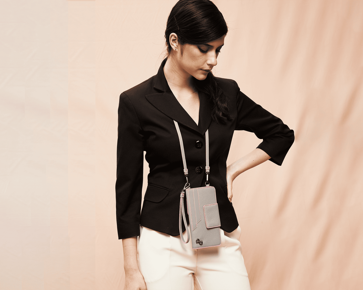 CLAUDIA CROSSBODY